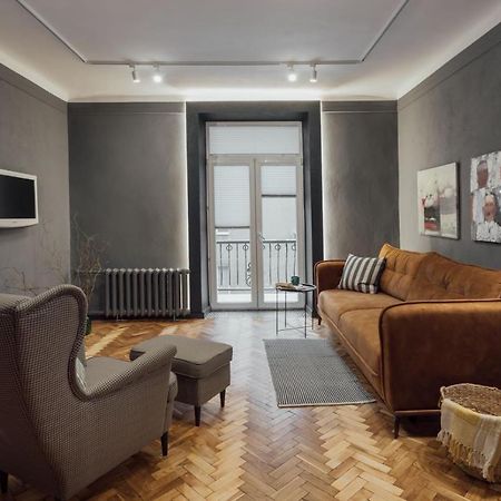 Apartment On Hnatiuka With Parking Leopoli Esterno foto