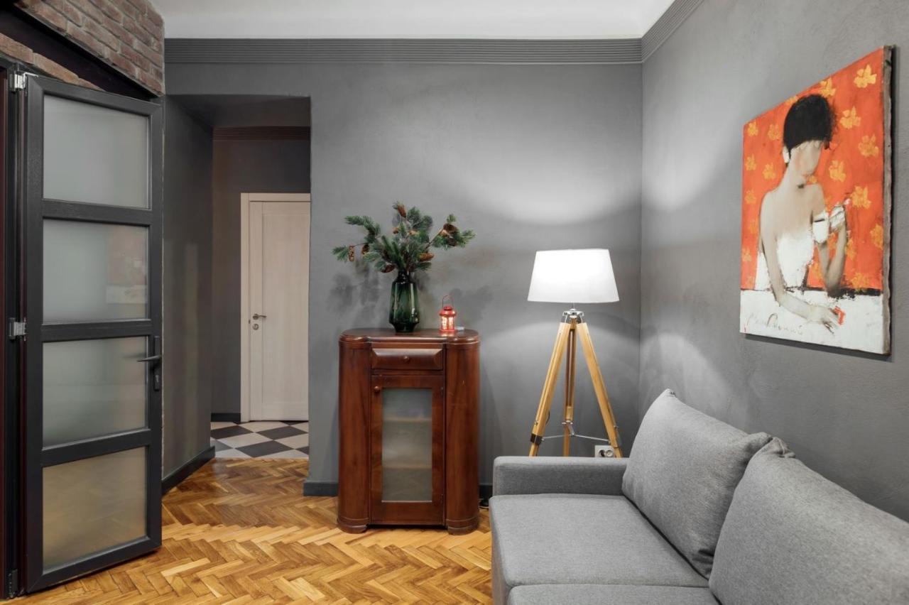 Apartment On Hnatiuka With Parking Leopoli Esterno foto